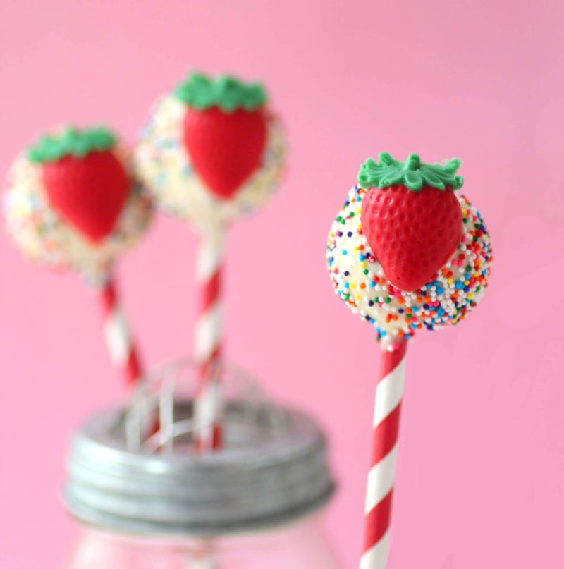 Outside the Box Papers Strawberry Shortcake Theme Polka Dot and Striped Paper Straws 7.75 Inches 100 Pack Red, Pink, Lime Green, White - Image 4